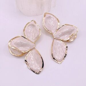Zara Gold and Resin Fan Earrimgs